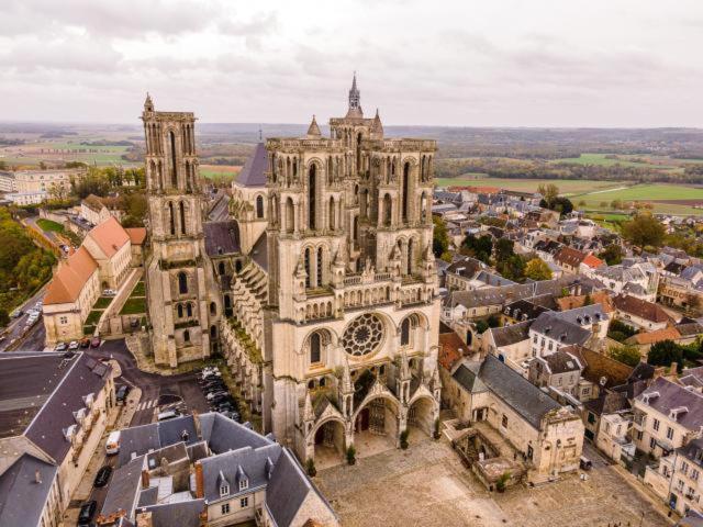 Le Colombier Lejlighed Laon Eksteriør billede